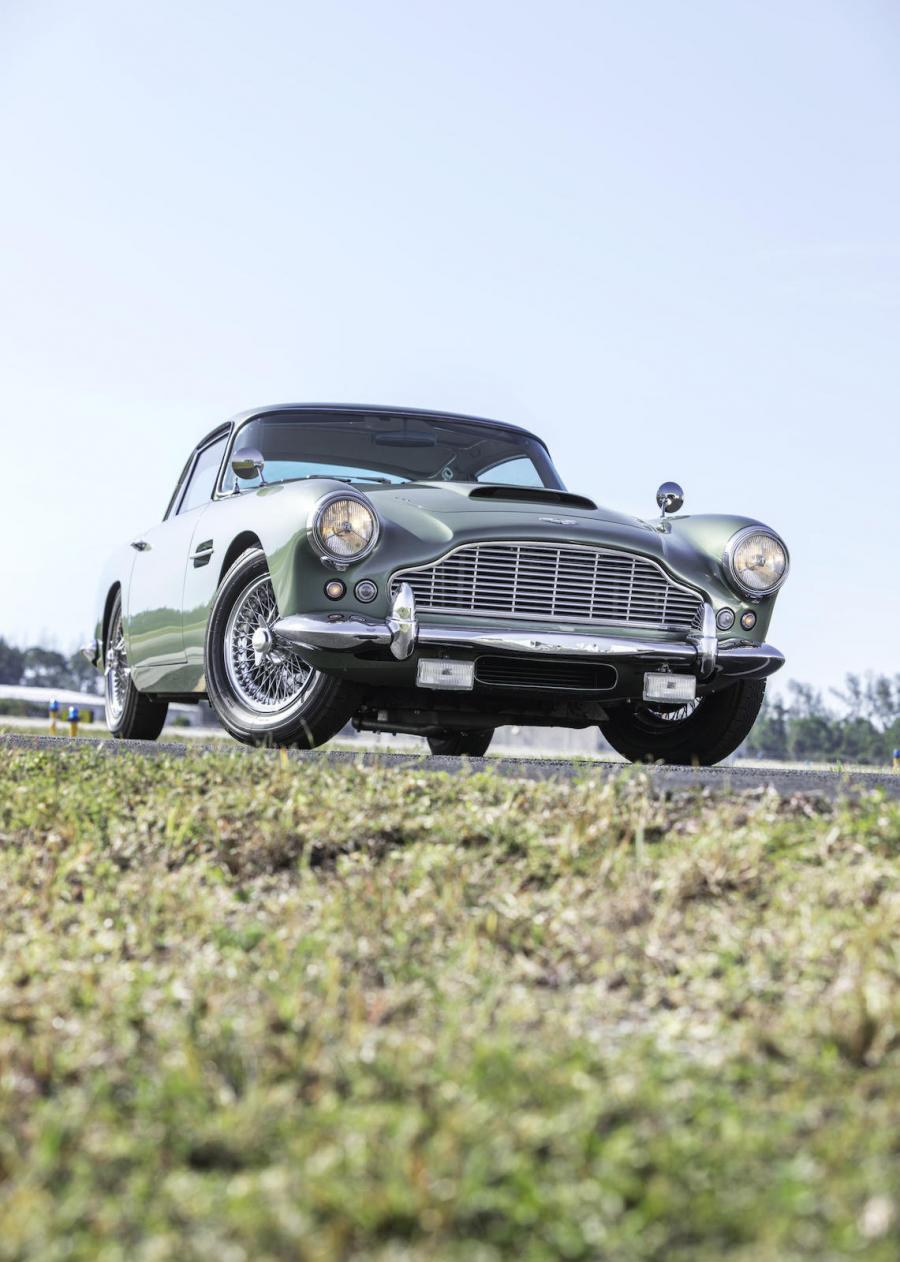  Aston Martin DB4 GT (Series IV) 1962 года  (WW) (фото 8 из 54)